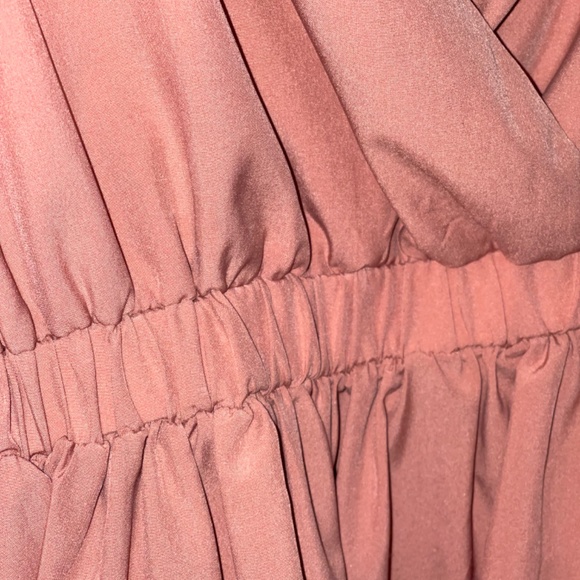 Pink - Picture 4 of 4